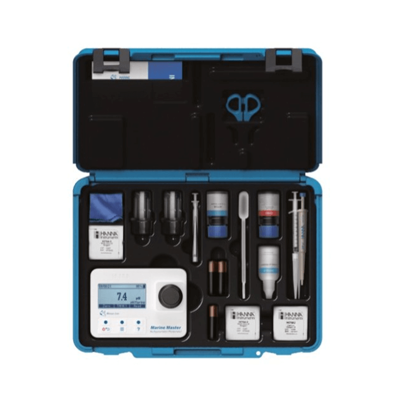 Hanna Marine Master Multiparameter Photometer Kit