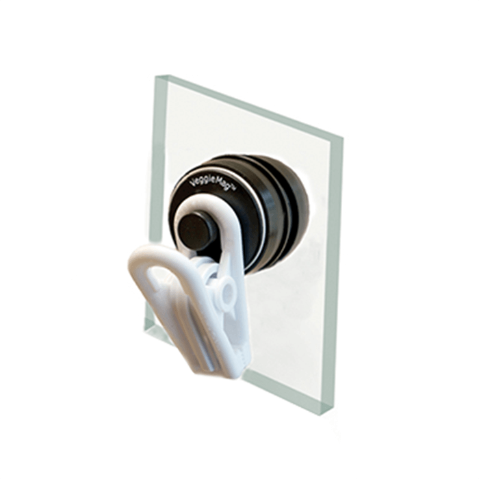 Two Little Fishies VeggieMag Magnetic Feeding Clip